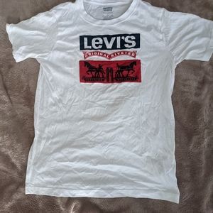 Levi's